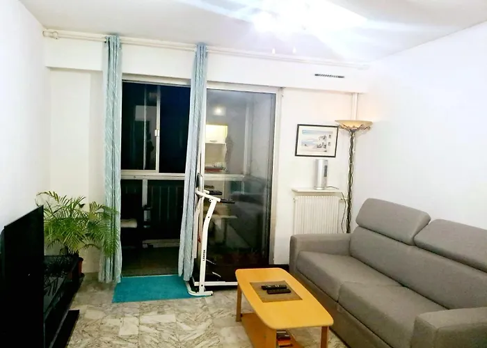 Apartment T1 Bord De